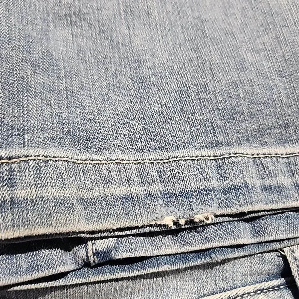 Torrid Denim Women's Jeans Blue‎ Plus Size 24R Whiskers Stone Wash